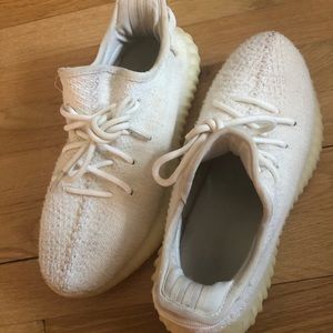 Worn Yeezy Boost 350 Creme White